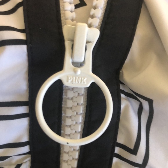 Pink Victoria’s Secret Signature Full Zip Anorak Jacket XS/S Black White Coat - Picture 6 of 9